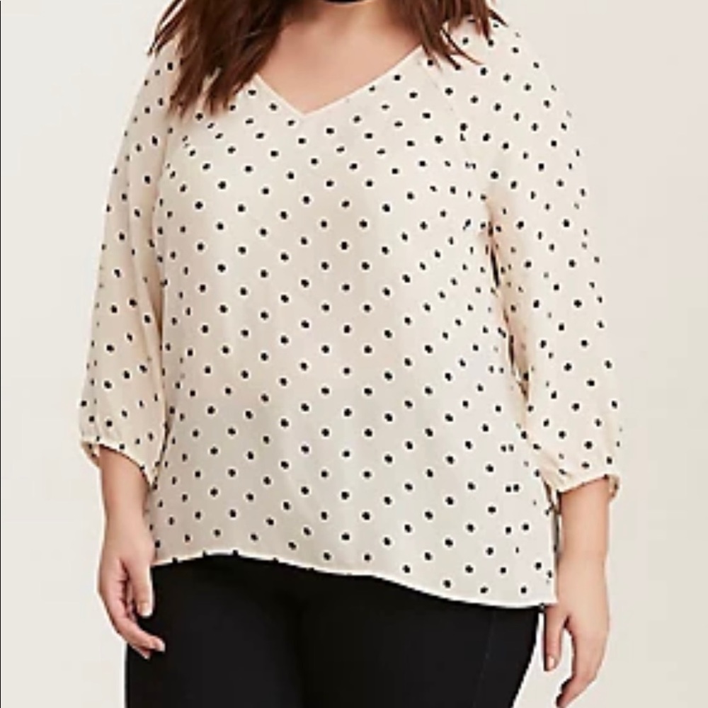 Torrid Polka dot blouse size 2